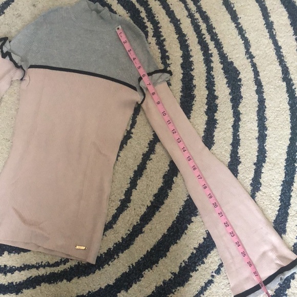 🆕Guess Long Bell Sleeve Sweater NWT - Picture 8 of 10